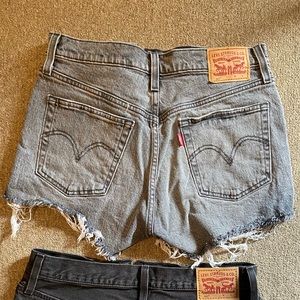 Levi’s 501 high waist shorts size 27